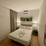 Lux Гостевой дом *
