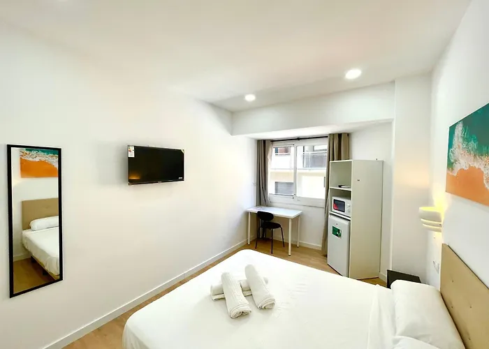 Vendégház Lux Hospitalet de Llobregat