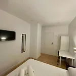 Lux Pensionat L'Hospitalet de Llobregat