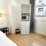 Pensionat Lux L'Hospitalet de Llobregat