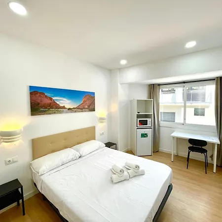 Lux Pensionat L'Hospitalet de Llobregat